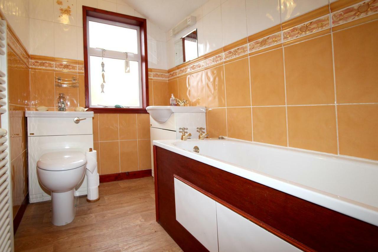 Three Bedroom Holiday House In 오반 외부 사진